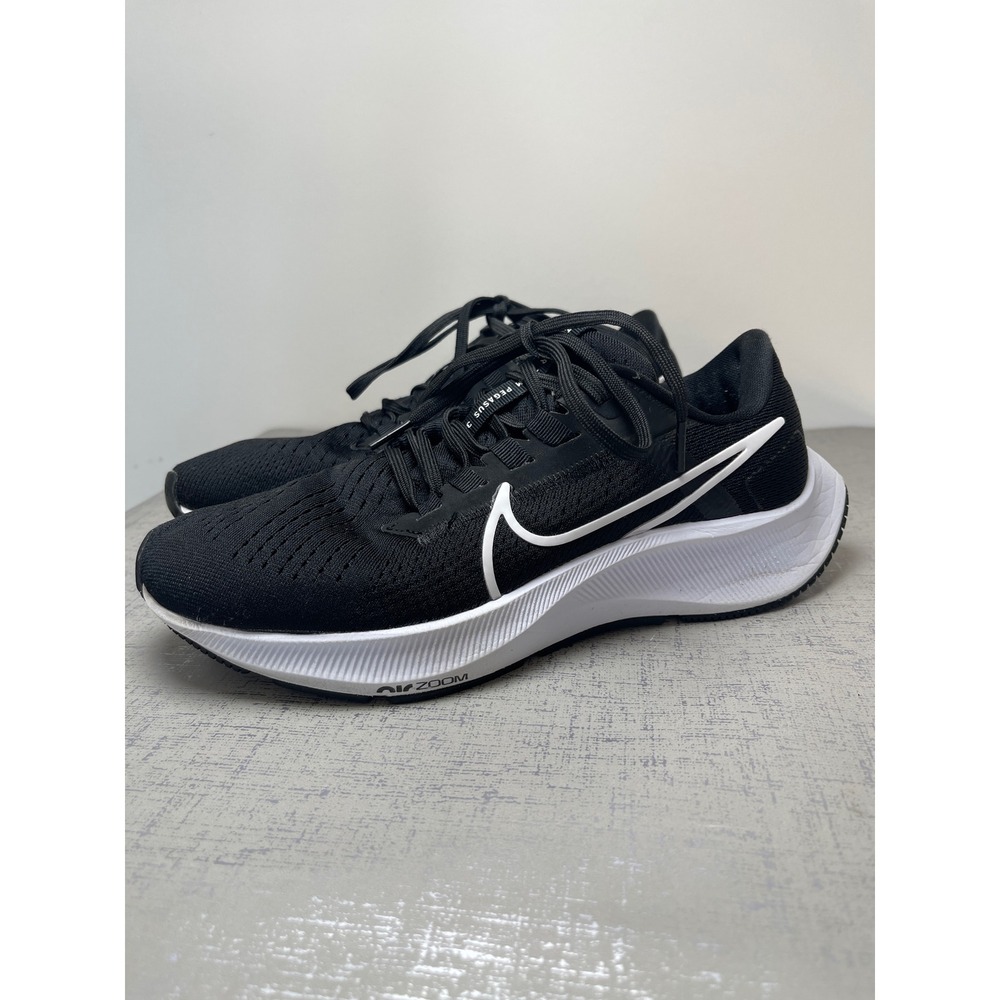 Nike Air Zoom Pegasus 38 Women's Gym Running Shoes Black Size 6.5